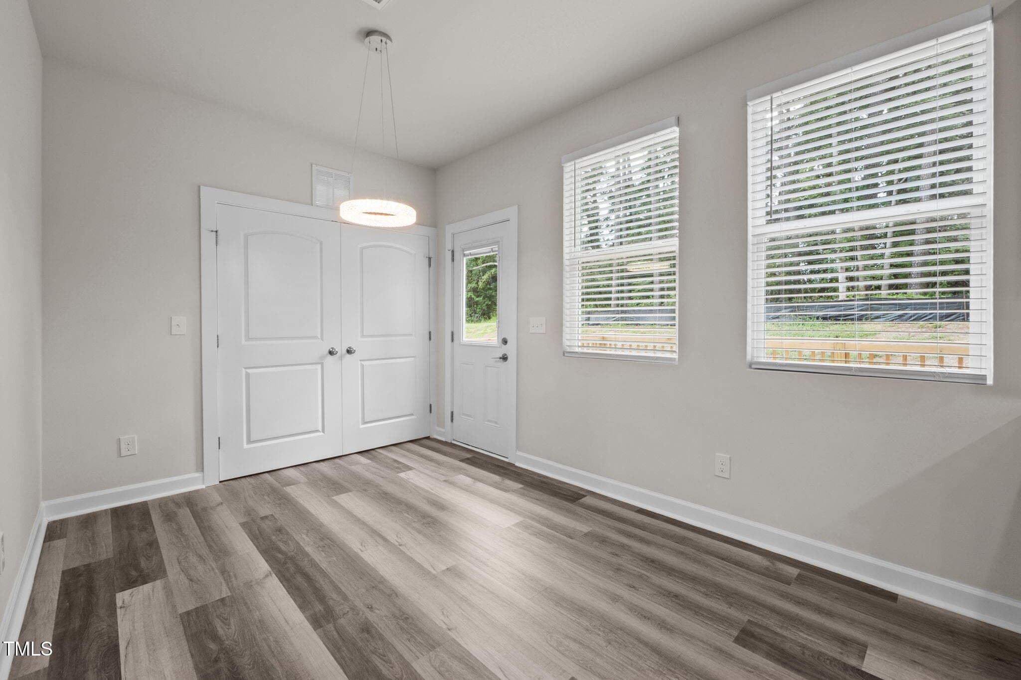 51-web-or-mls-P1078623_1 - 525 N Hoover Road, Durham, NC 27703, Durham
