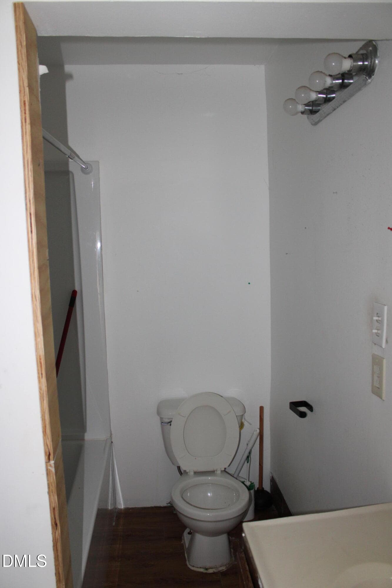 20260426_151416380_iOS - 313 N Hyde Park Avenue, Durham, NC 27703, Durham