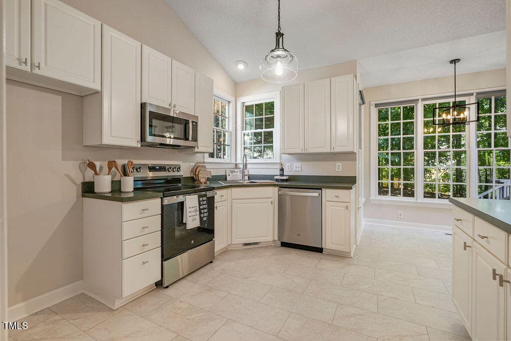 125chimney-123 - 125 Chimney Rise Drive, Cary, NC 27511, Cary