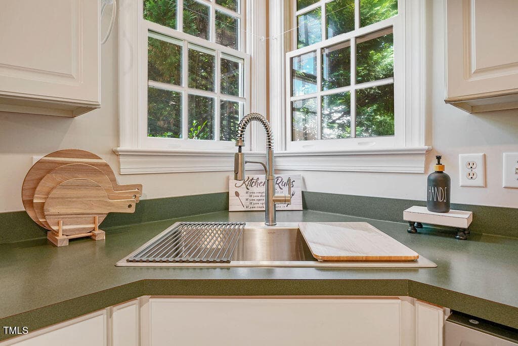 125chimney-178 - 125 Chimney Rise Drive, Cary, NC 27511, Cary