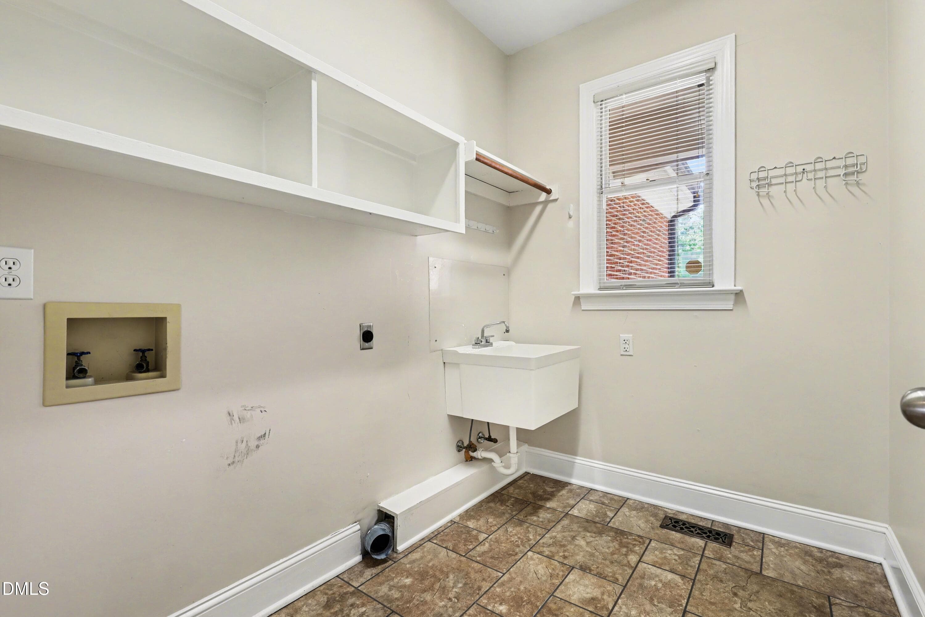 022_file_4544 - 4708 Bartwood Drive, Raleigh, NC 27613, Raleigh