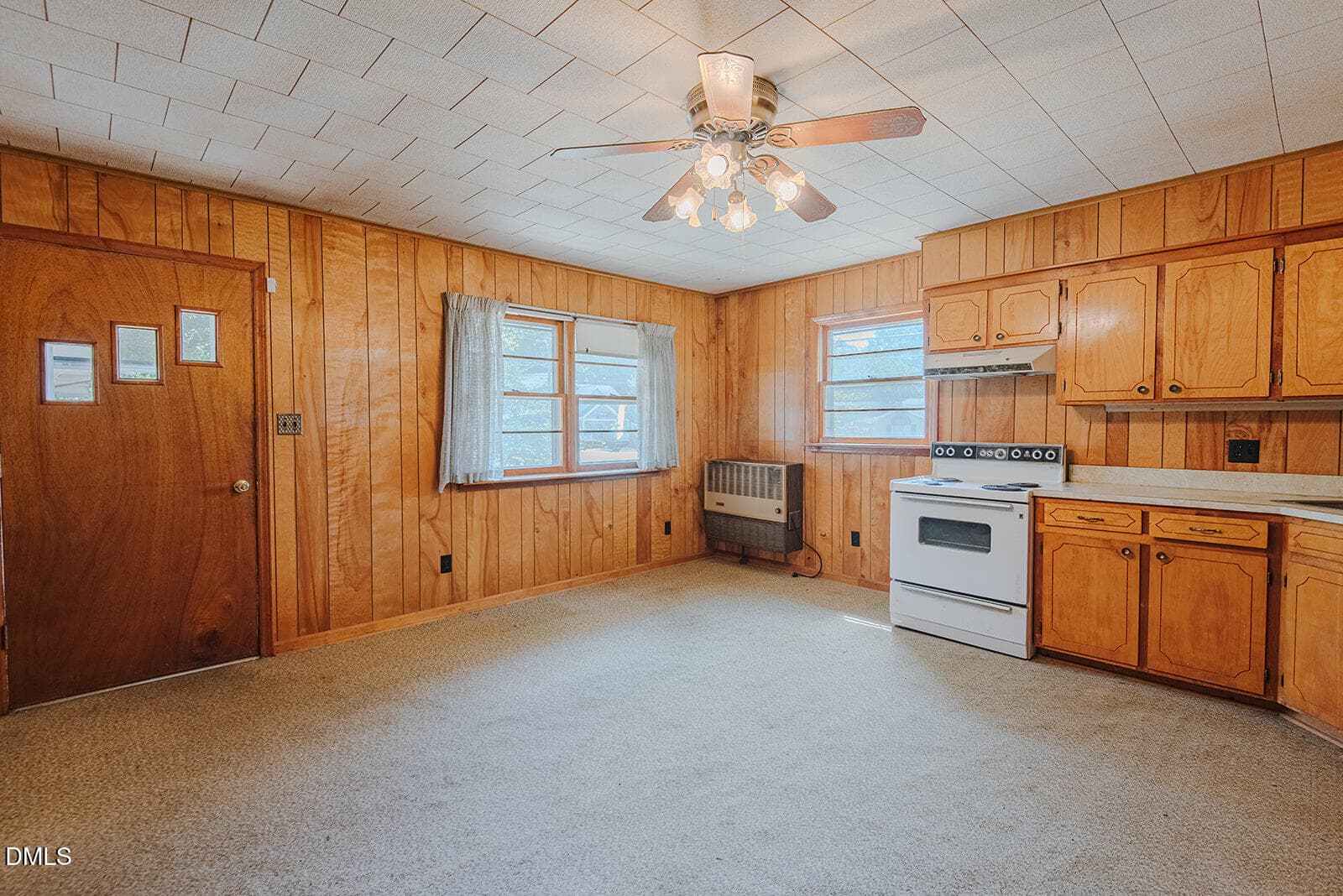 1100fifthleftsideinlawsuite - 1100 S Fifth Street, Mebane, NC 27302