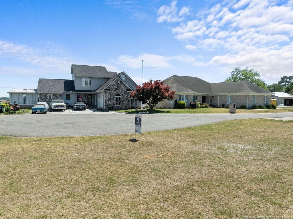 Photo 2 - 873 Castleberry Court, Vass, NC 28394