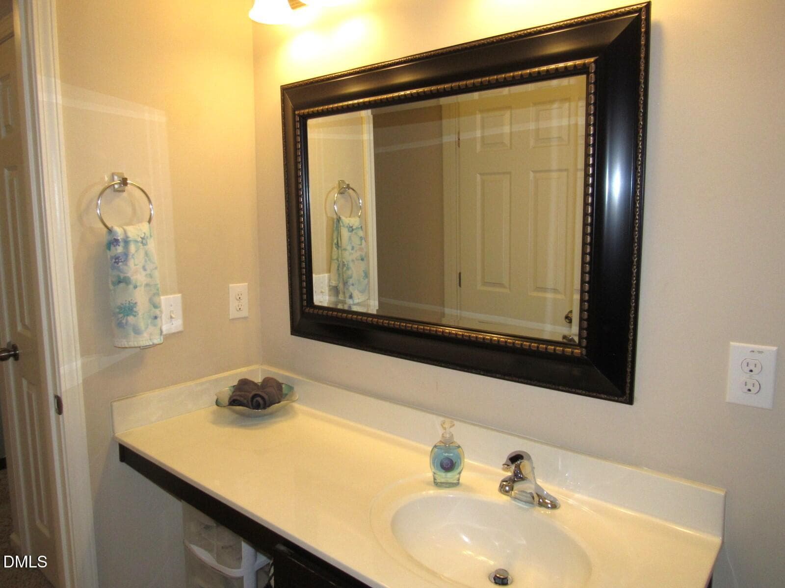 Guest bath - 724 Forrest Lane, Creedmoor, NC 27522