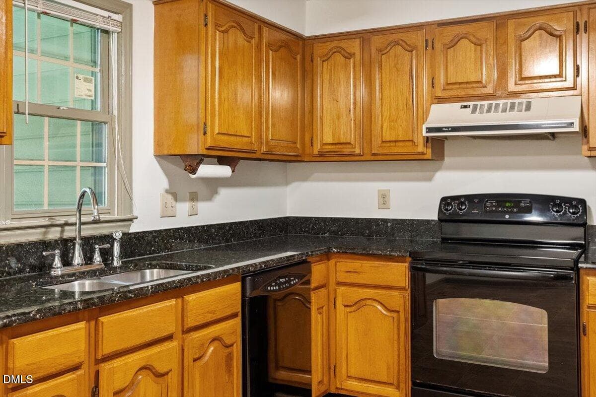 11-4522 Hamptonshire Dr [2973322]_11 - 4522 Hamptonshire Drive, Raleigh, NC 27613, Raleigh