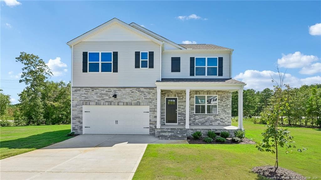 67 Calebs Corner Place, Spring Lake, NC 28390