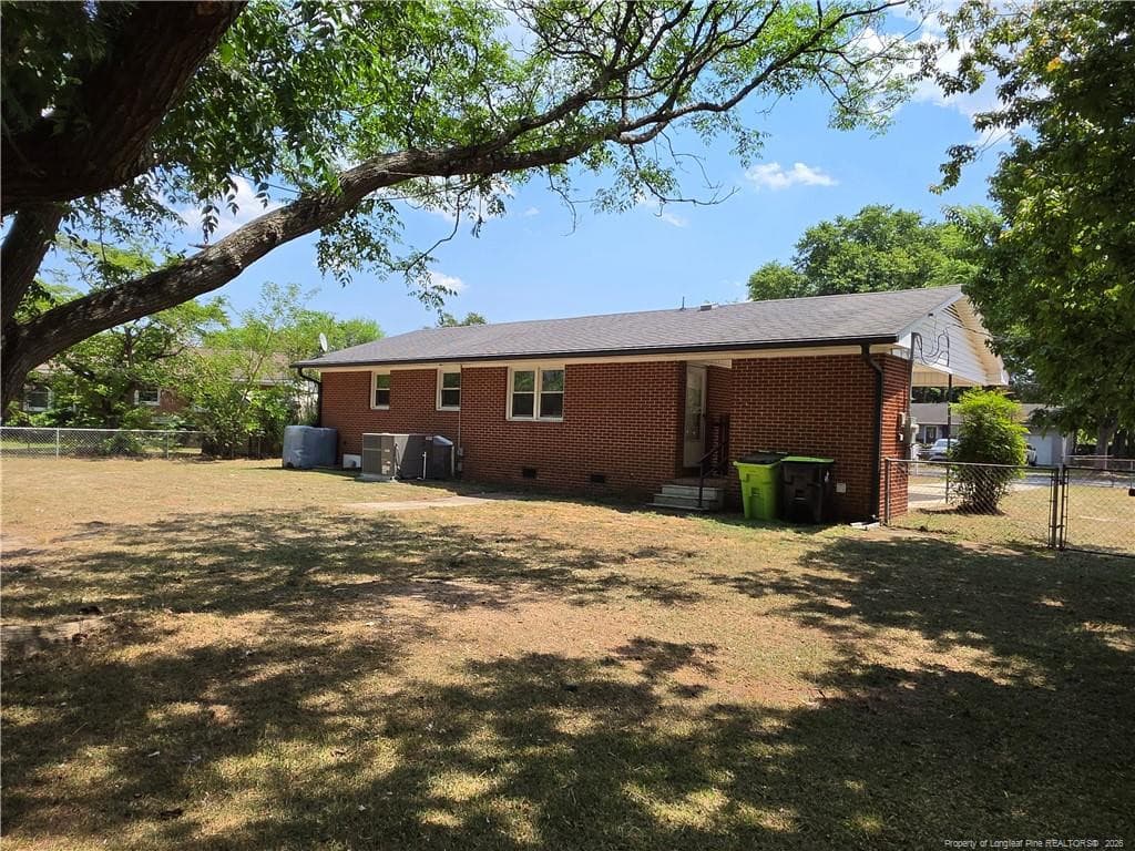 Photo 5 - 220 Cecil Avenue, Spring Lake, NC 28390