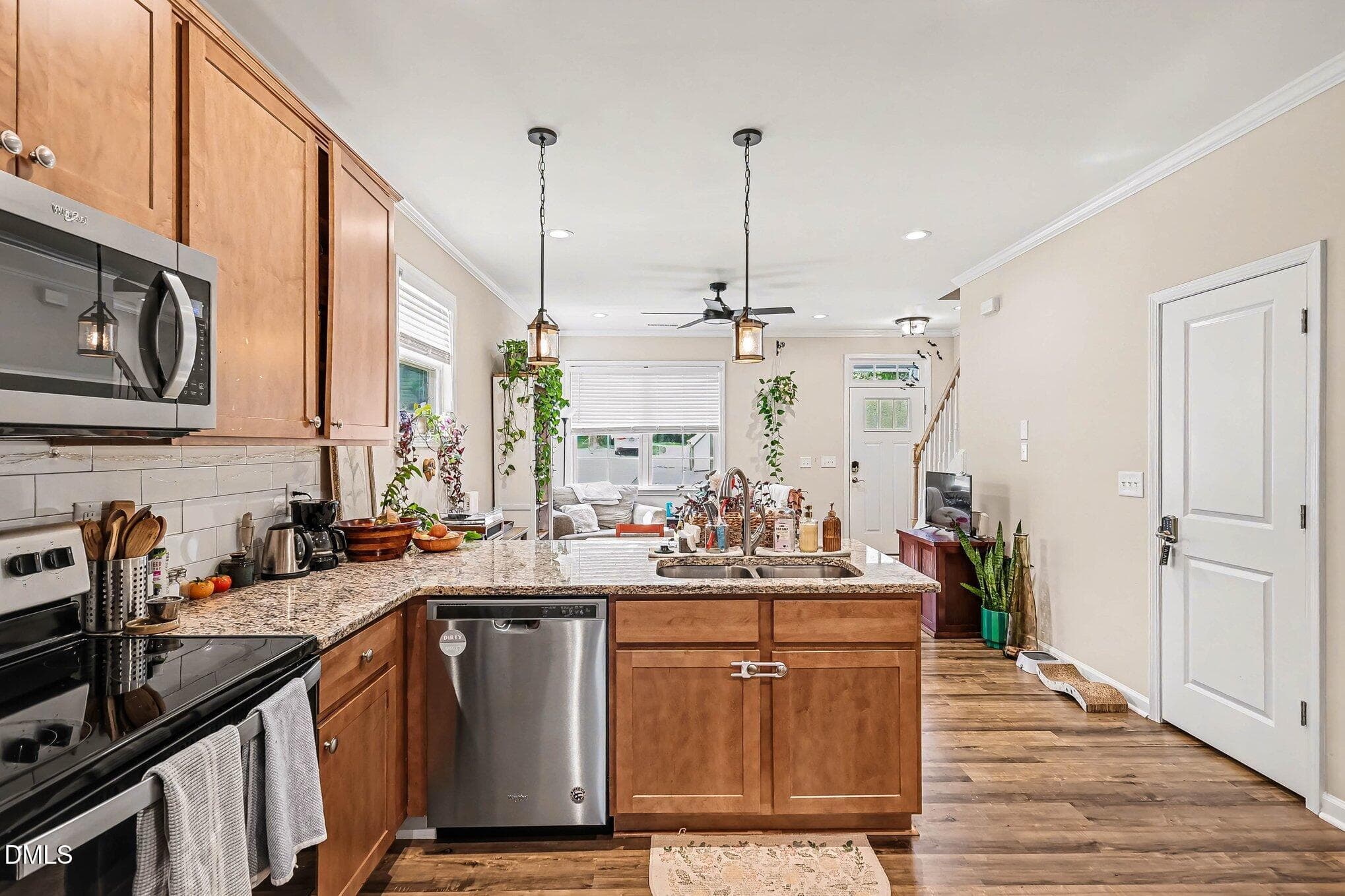 011_file_8860 - 1505 Juniper Street, Durham, NC 27703, Durham