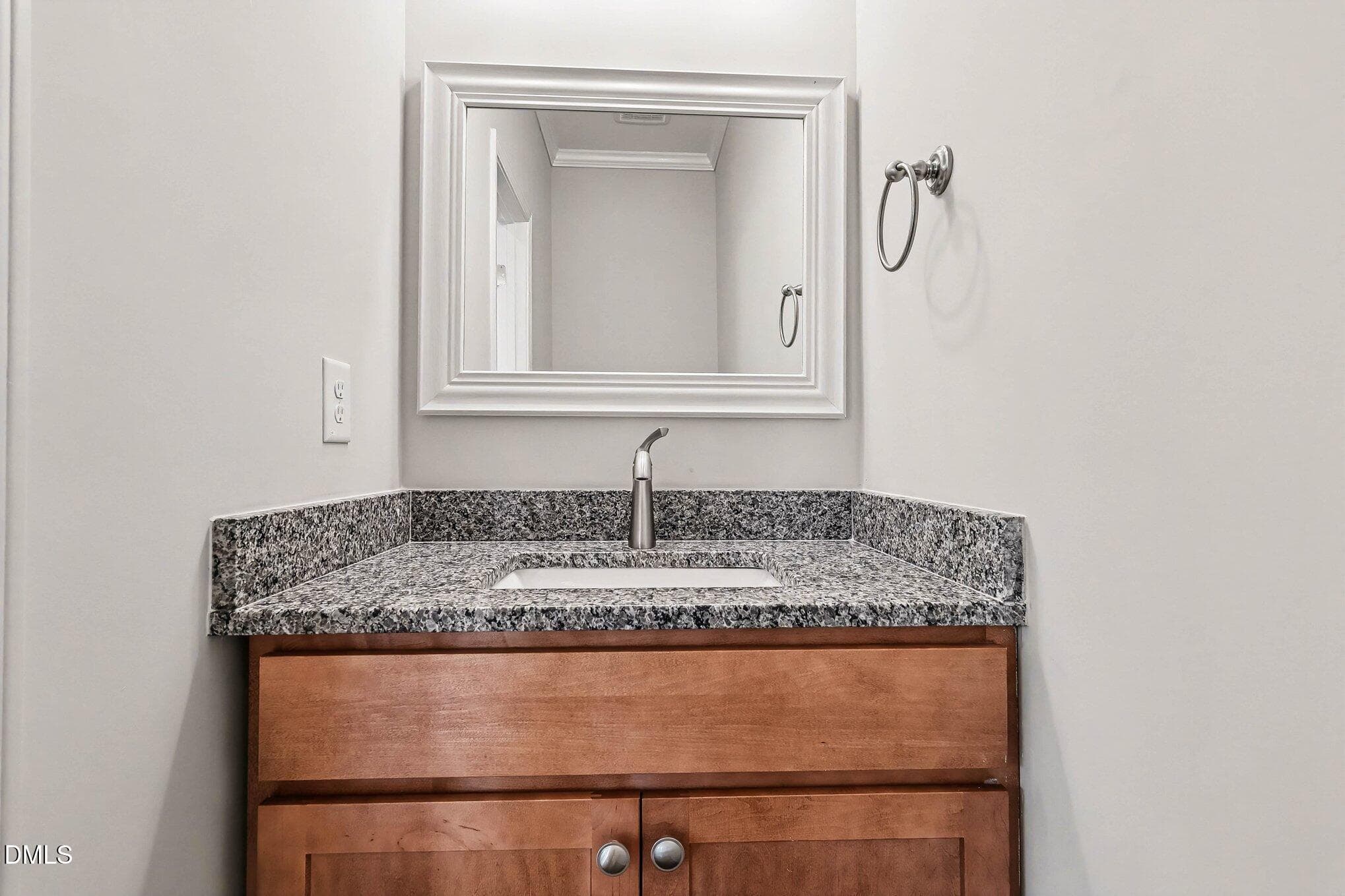 035_file_2171 - 1505 Juniper Street, Durham, NC 27703, Durham