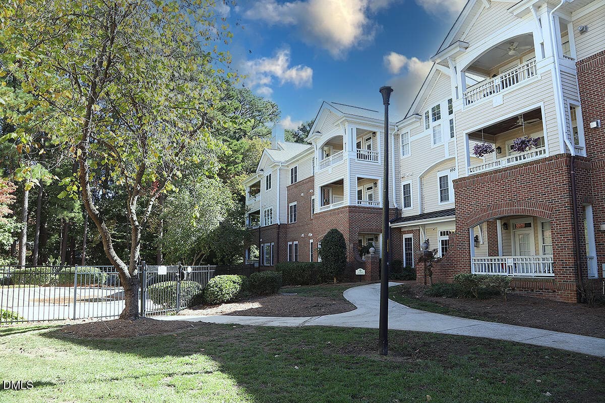 100 Northbrook Unit 207A - 100 Northbrook Drive 207, Raleigh, NC 27609, Raleigh