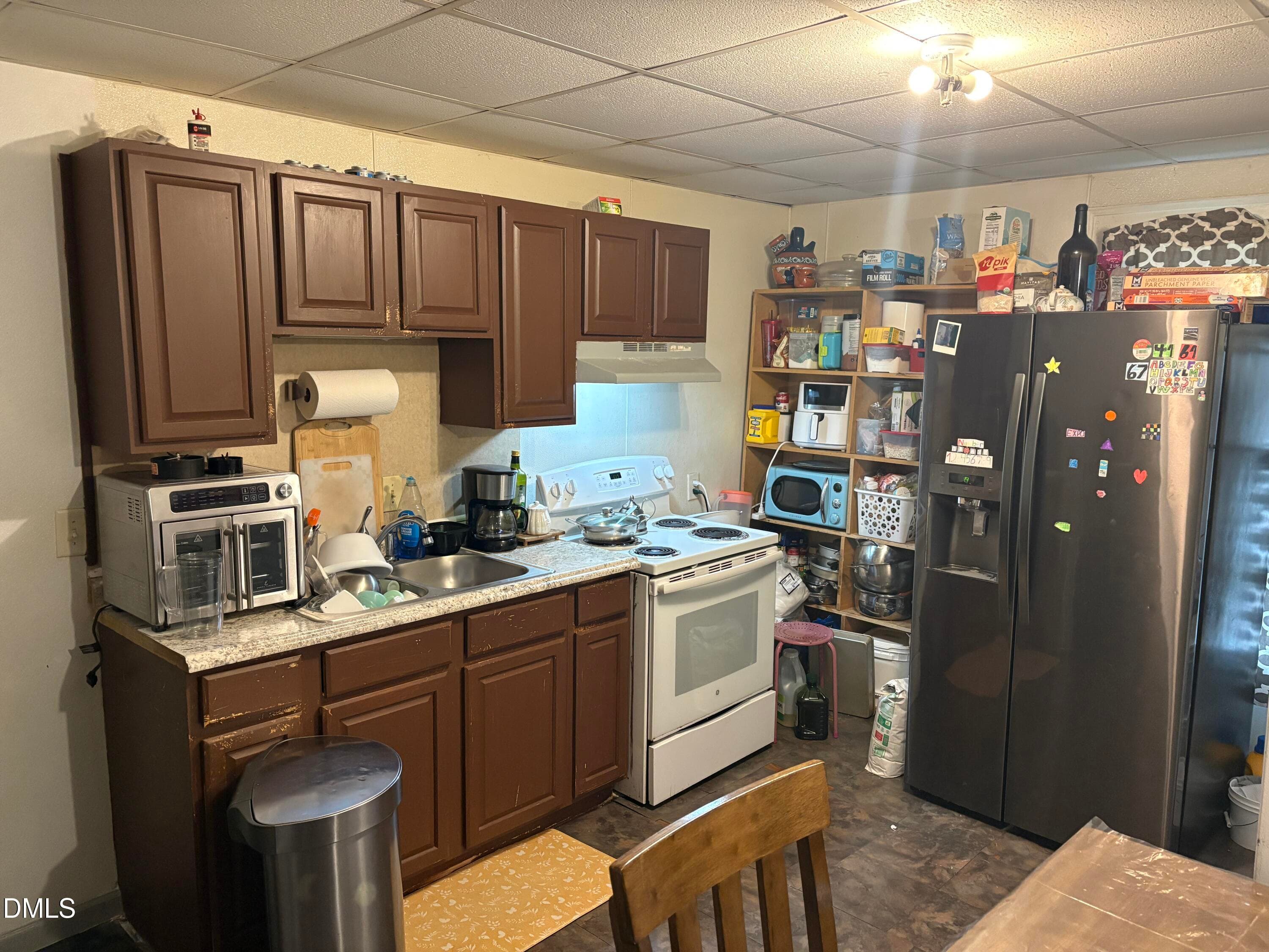 Kitchen - 2216 Chautauqua Avenue, Durham, NC 27707, Durham
