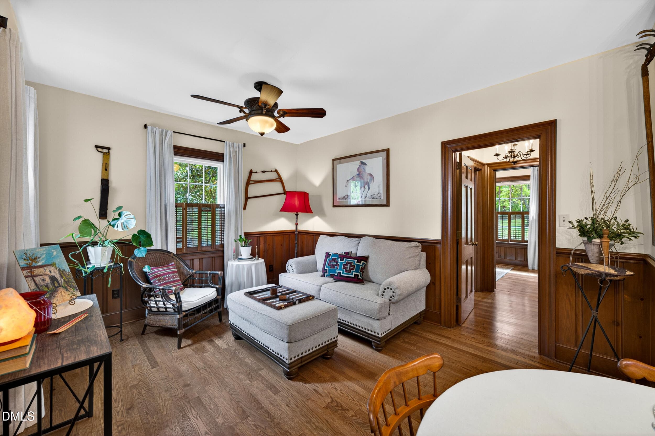 Family Room - 200 E Park Avenue, Tarboro, NC 27886