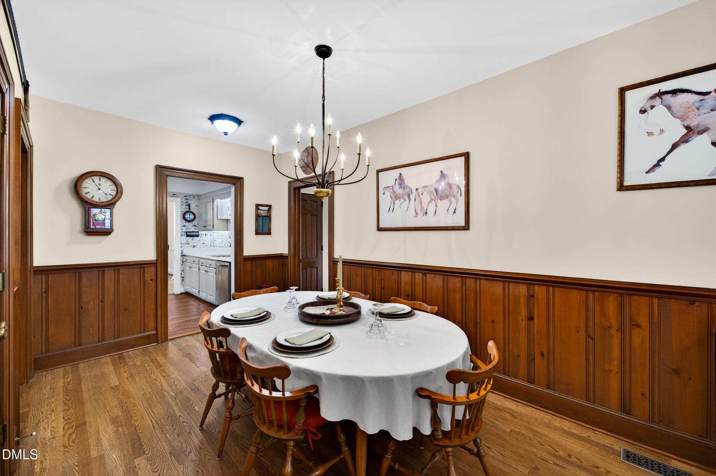 Breakfast Nook - 200 E Park Avenue, Tarboro, NC 27886
