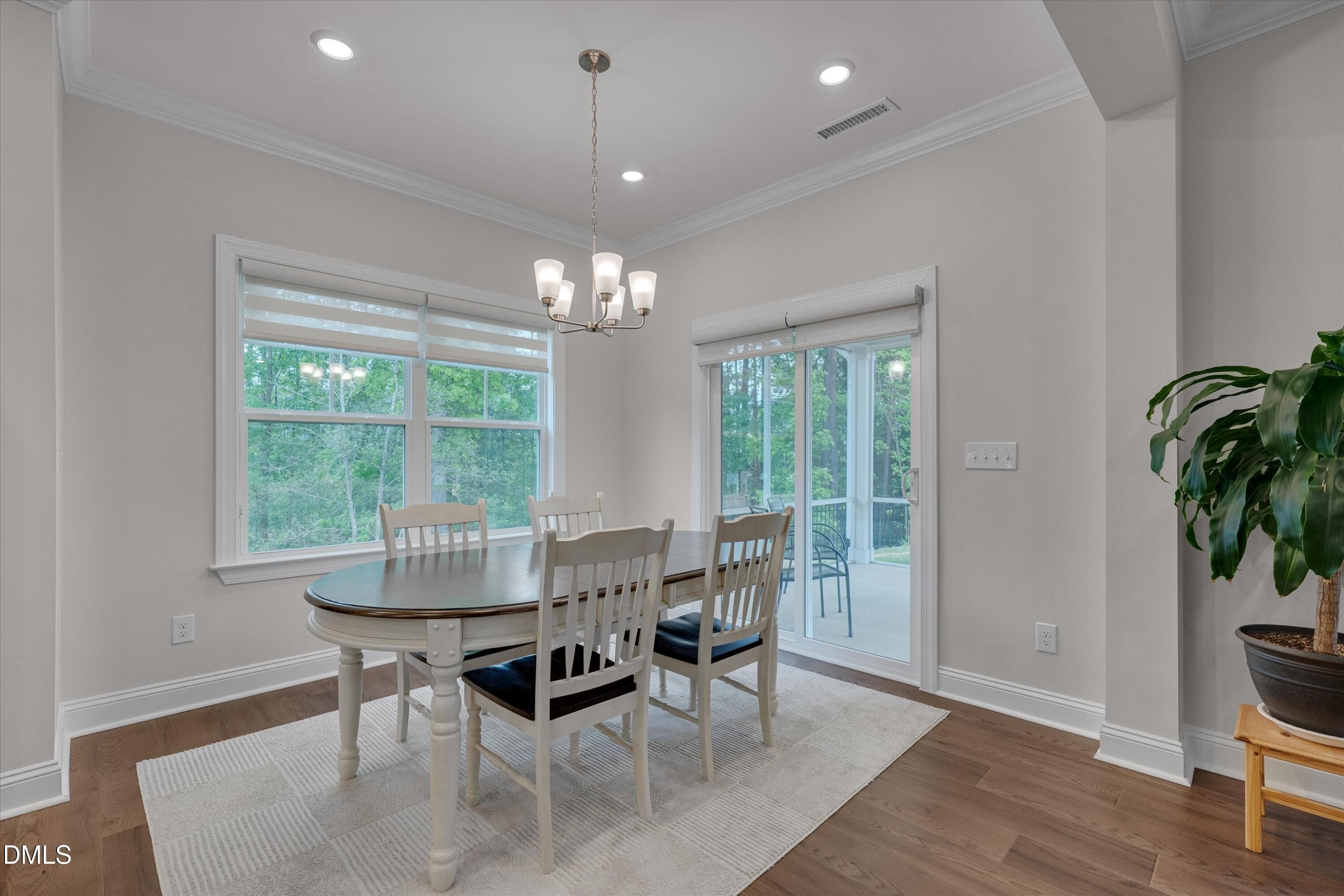 Dining - 2516 Pikes Peak Drive, Raleigh, NC 27616, Raleigh