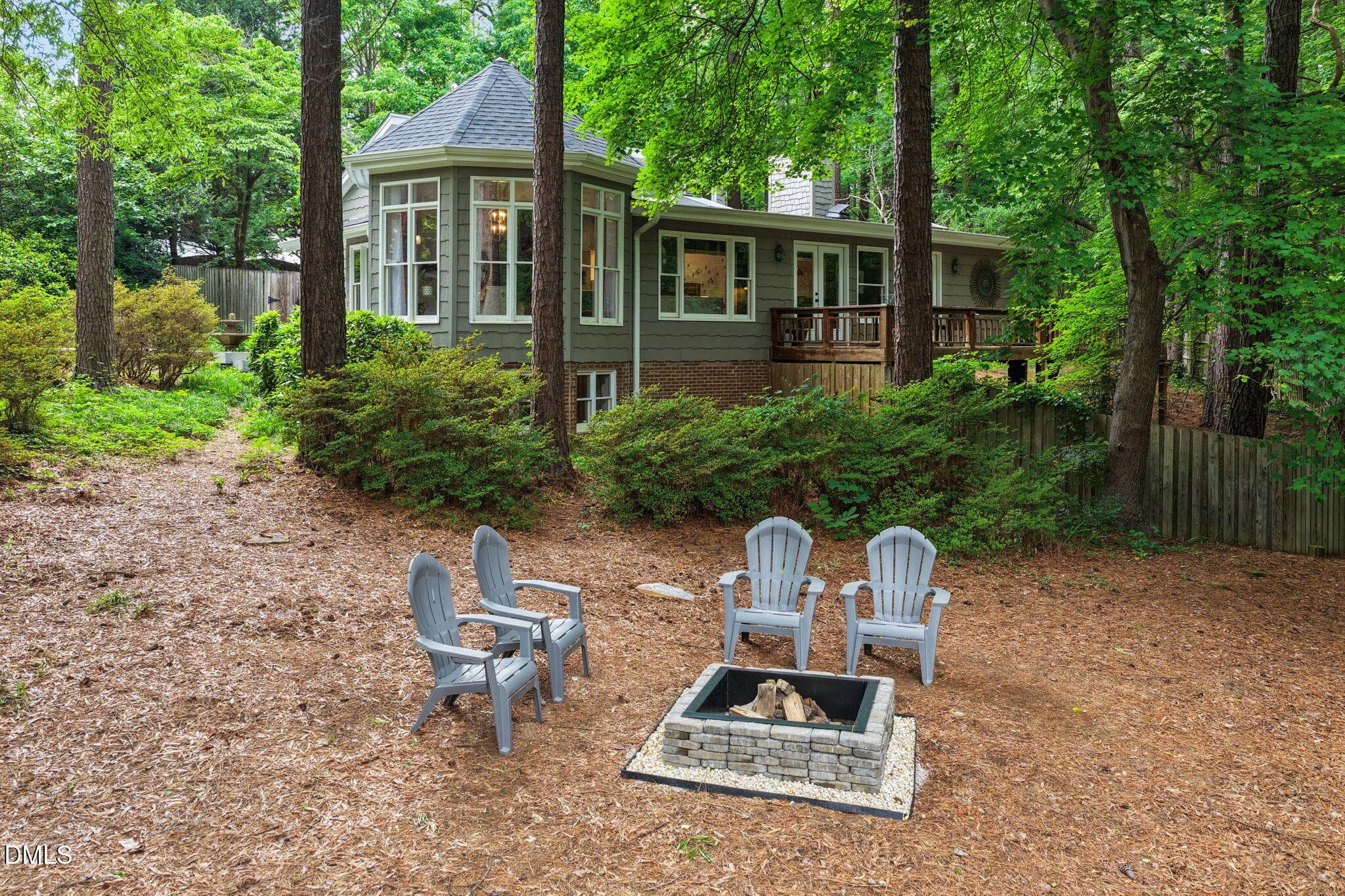Firepit - 1401 Old Trinity Circle, Raleigh, NC 27607, Raleigh