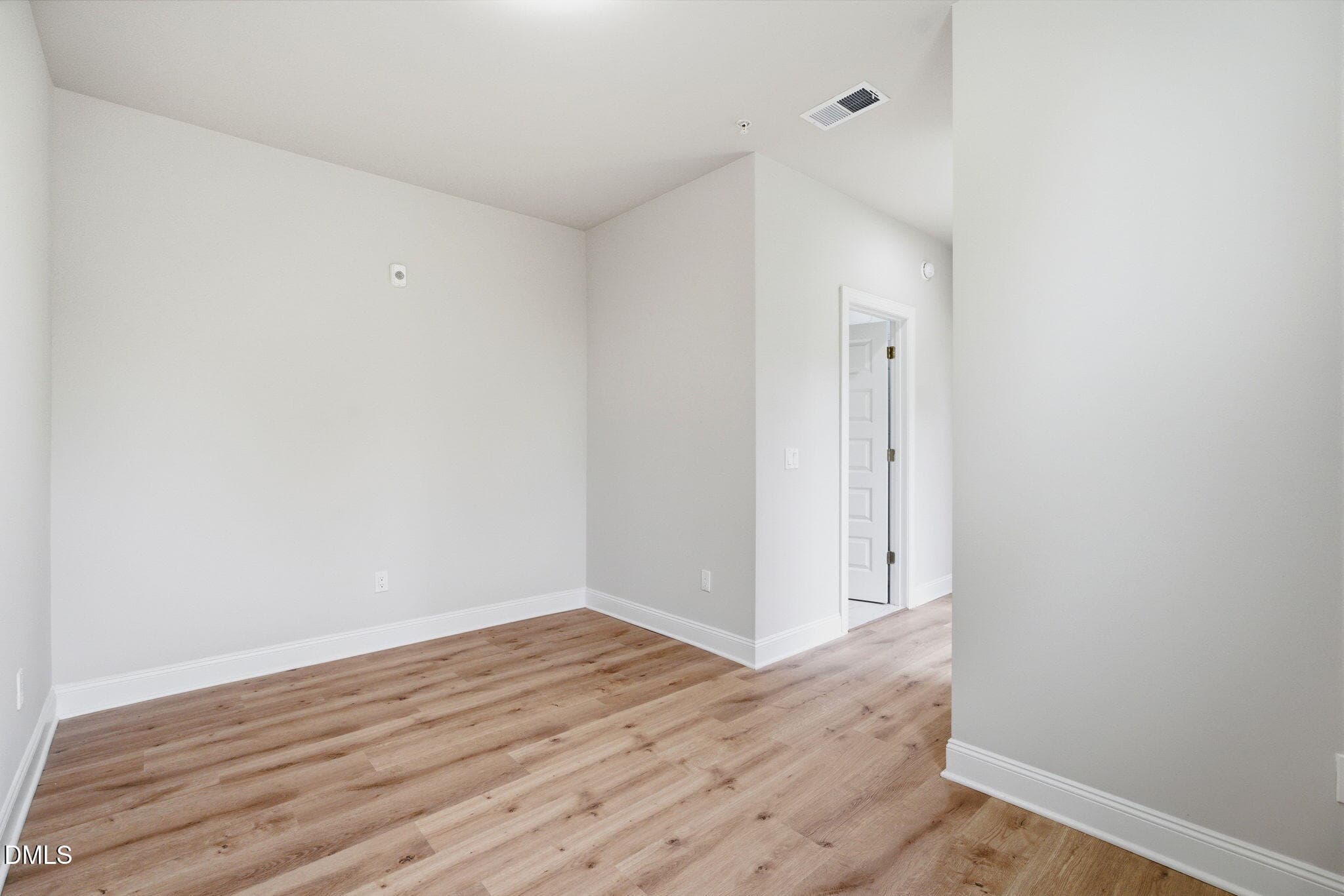 28-web-or-mls-dsc05384 - 1600 Gathering Park Circle 202, Cary, NC 27519, Cary