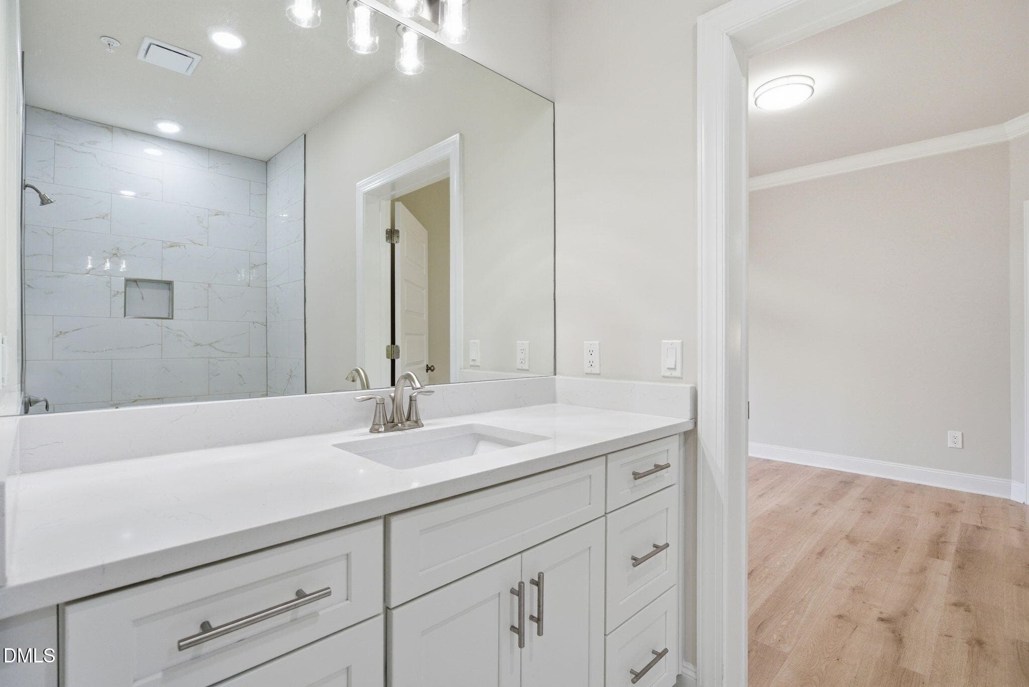41-web-or-mls-dsc05429 - 1600 Gathering Park Circle 202, Cary, NC 27519, Cary