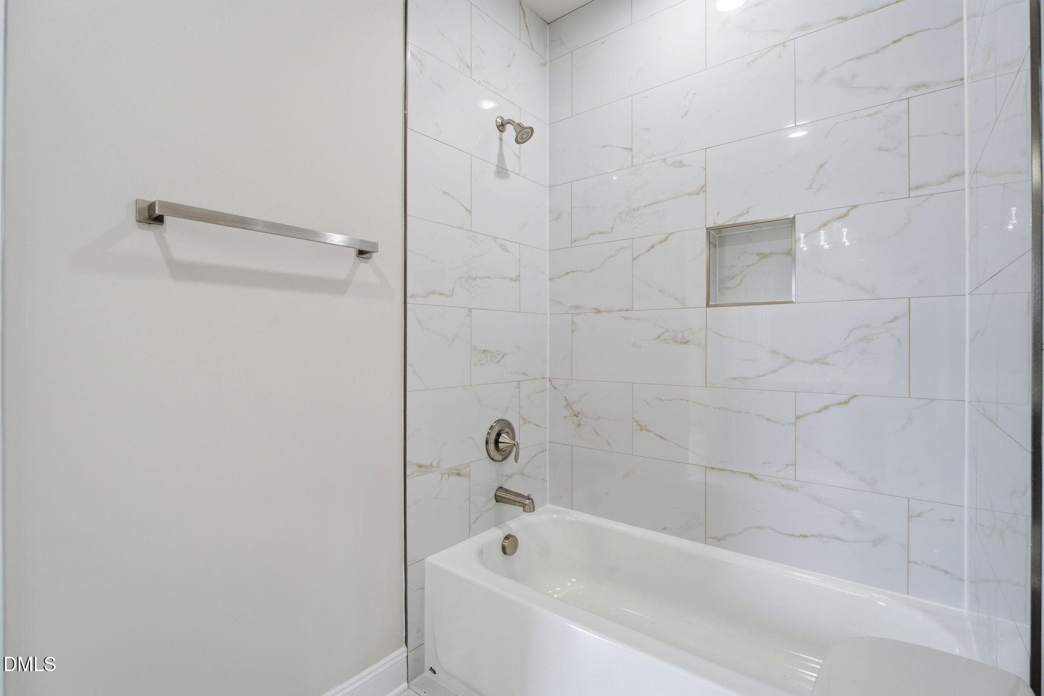 38-web-or-mls-dsc05725 - 1600 Gathering Park Circle 304, Cary, NC 27519, Cary