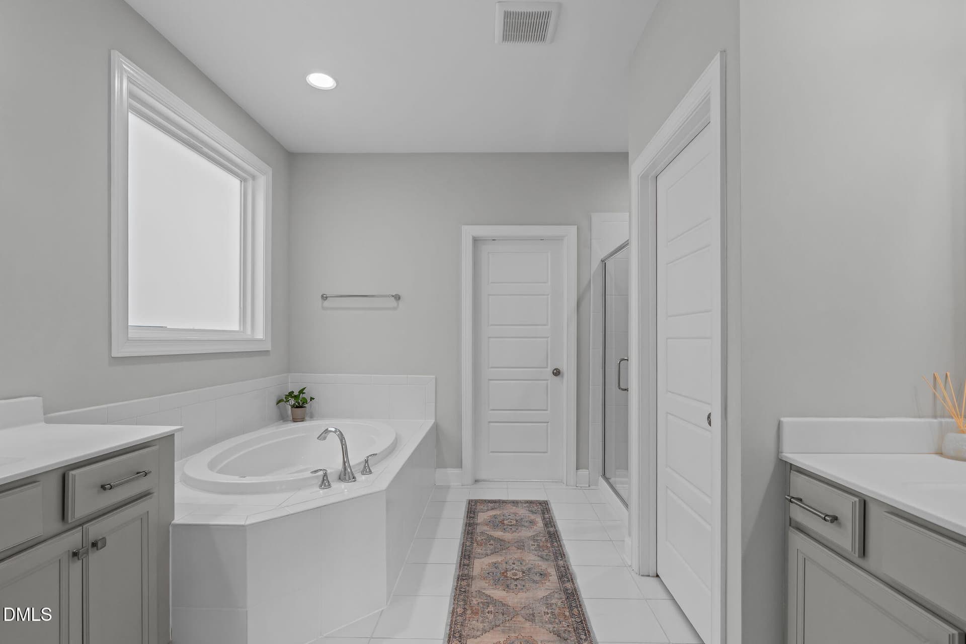 Ensuite - 108 Tree Hill Lane, Holly Springs, NC 27540
