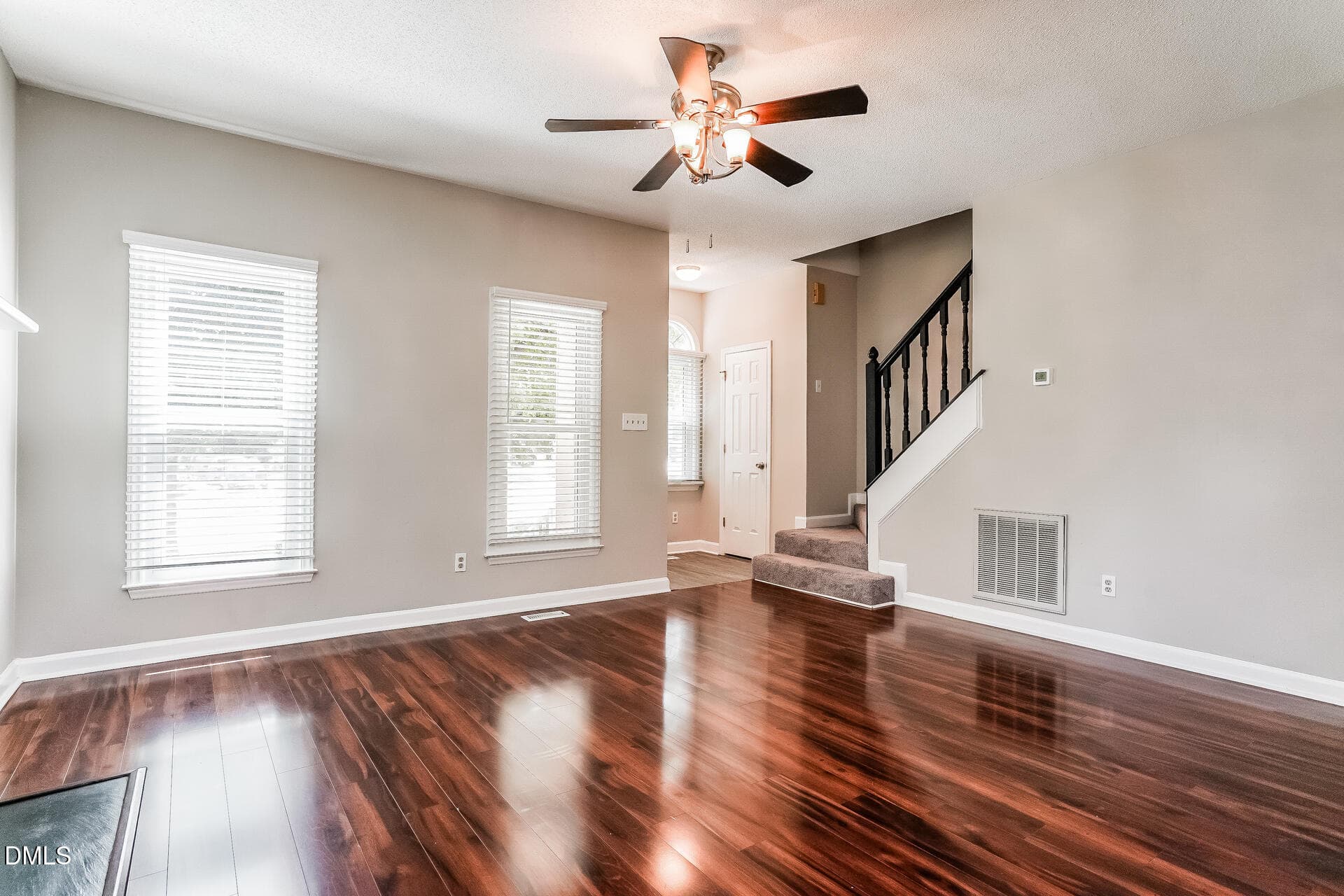 005-photo-living-room-15337190 - 4209 Dinwiddie Court, Raleigh, NC 27604, Raleigh