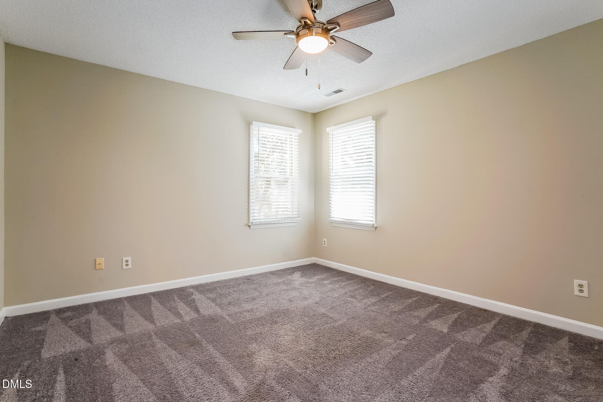 015-photo-bedroom-15337200 - 4209 Dinwiddie Court, Raleigh, NC 27604, Raleigh