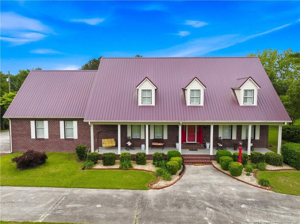 Photo 2 - 2000 Moltonville Road, Clinton, NC 28328, Clinton