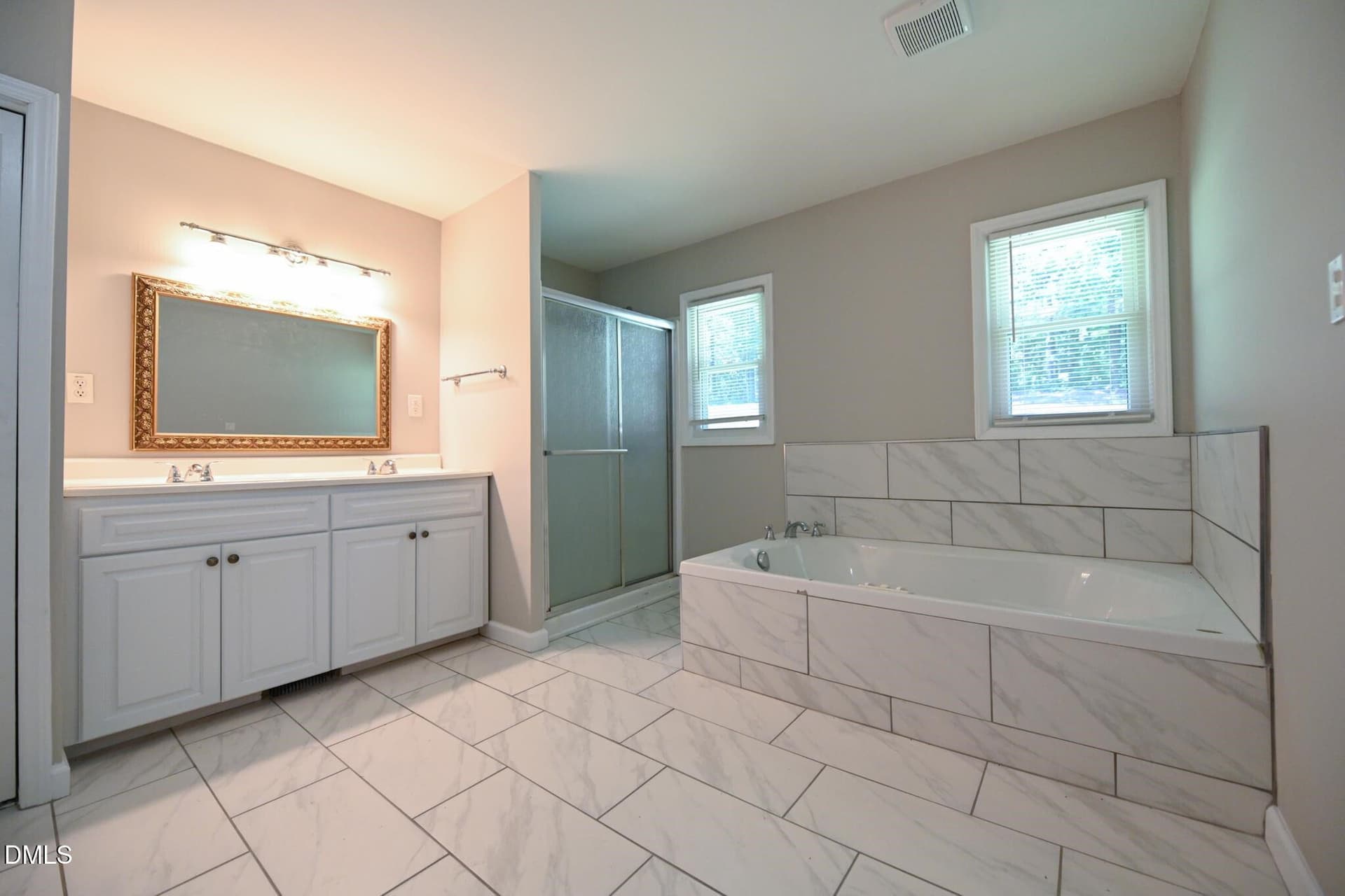 20 - 700 Fernwood Drive, Clayton, NC 27520