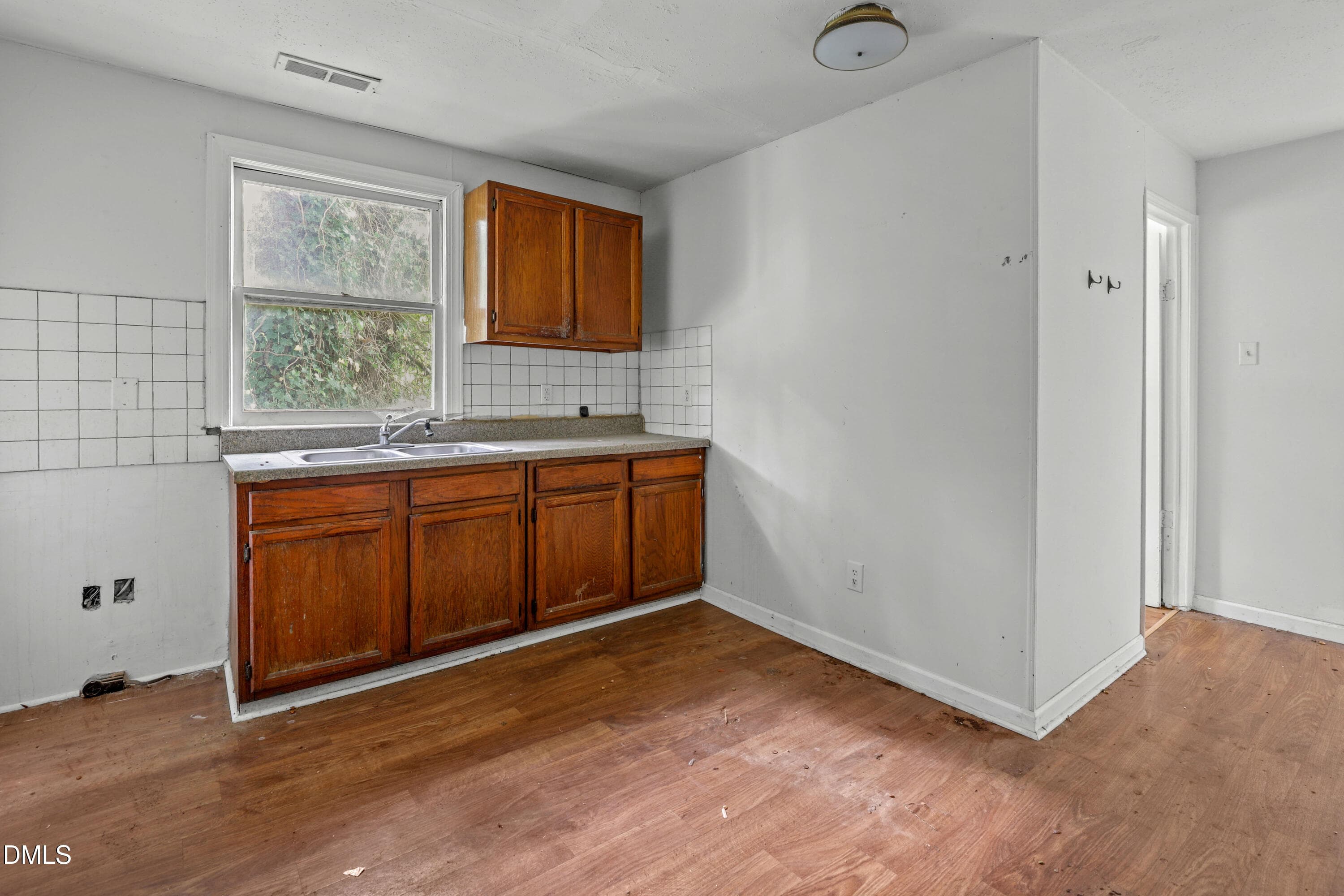 6 - 615 New Bern Avenue, Raleigh, NC 27601, Raleigh