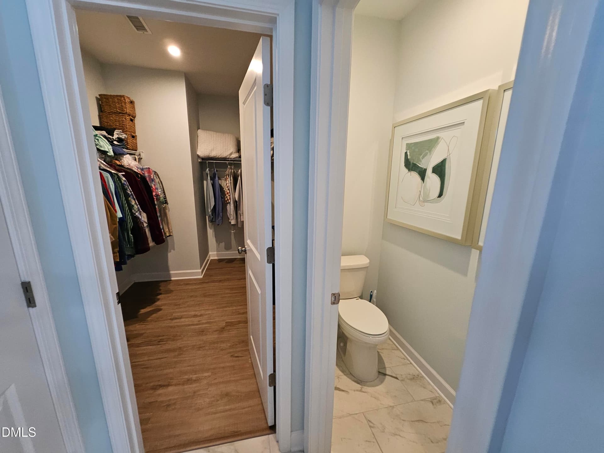 Primary WIC & Water closet - 138 Beverly Place, Four Oaks, NC 27524