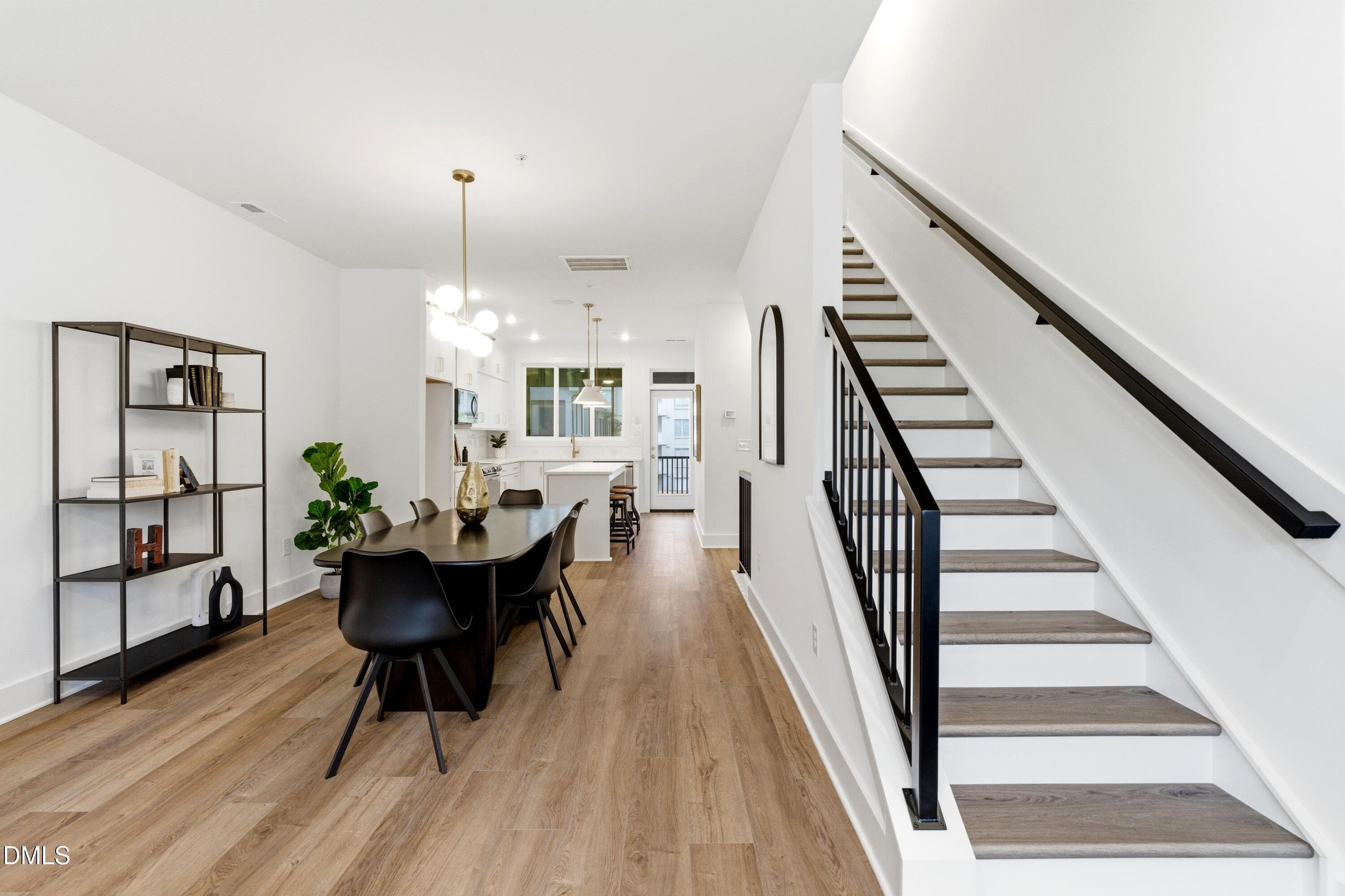 Main Living Area - 710 W North Street 102, Raleigh, NC 27603, Raleigh