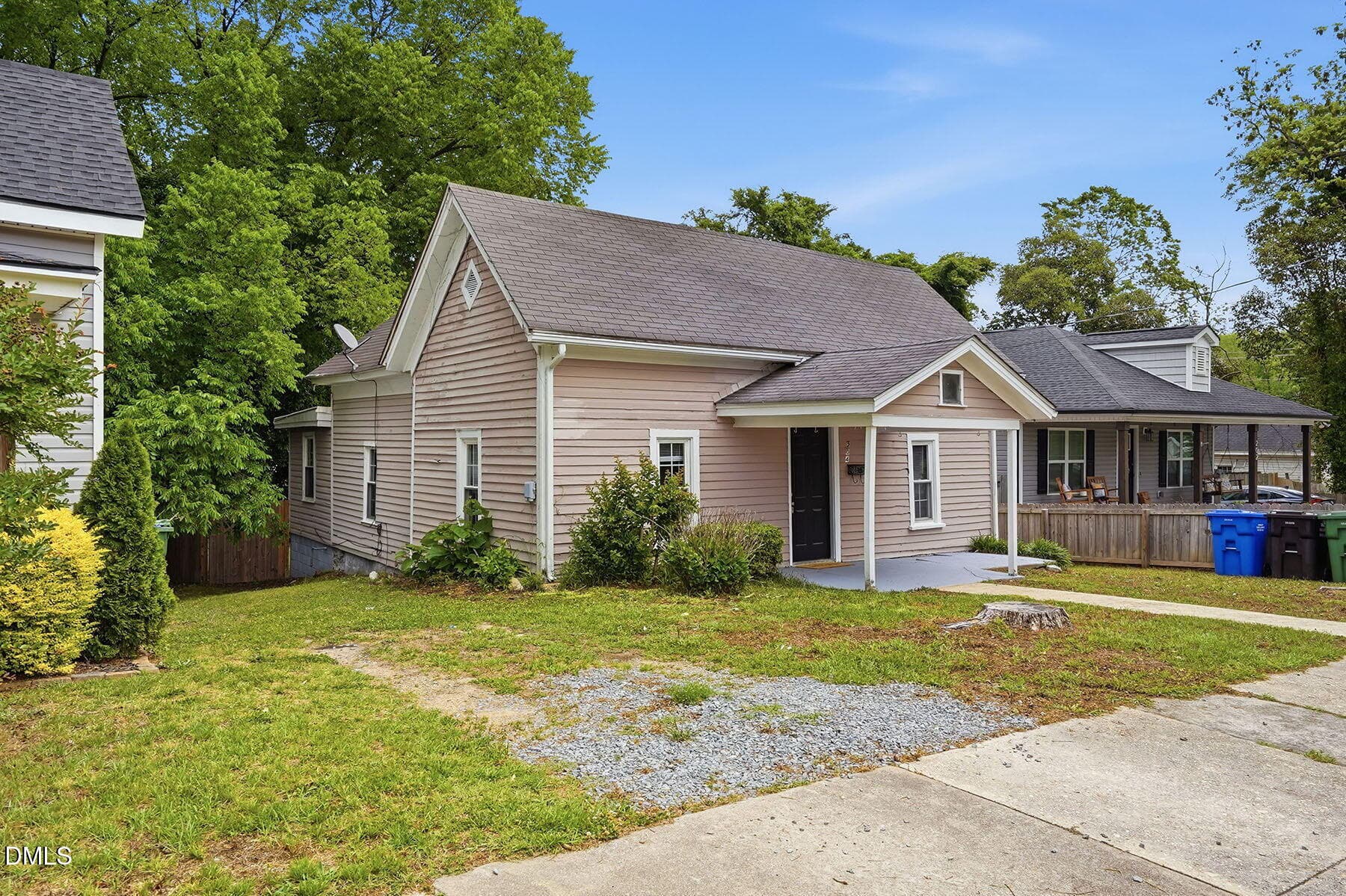 House 2 - 204 W Hill Street, Benson, NC 27504