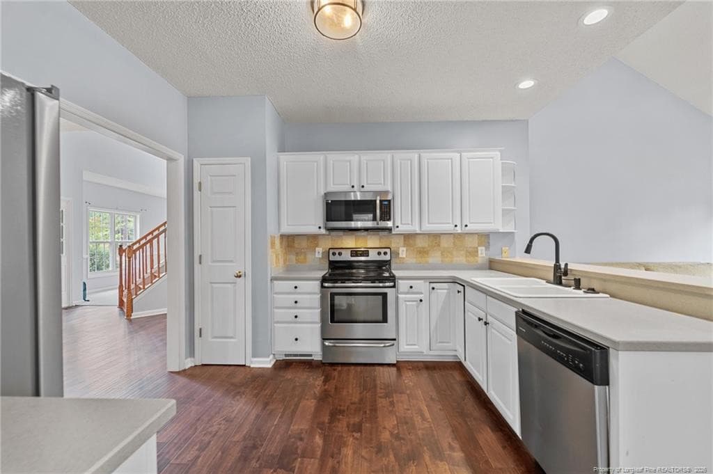 Photo 11 - 1316 Devonshire Trail, Aberdeen, NC 28315