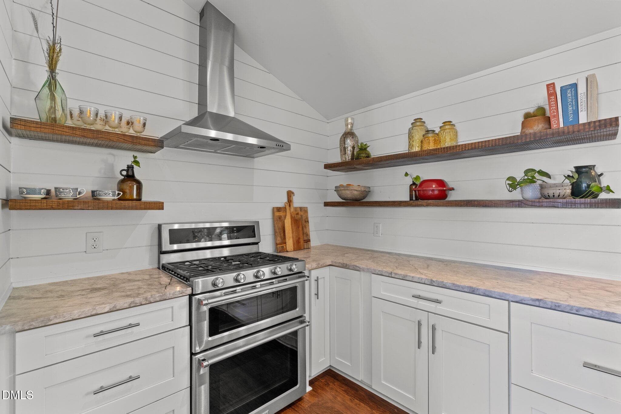 25-web-or-mls-5Z8A9626 - 9400 Wheelers Church Road, Hurdle Mills, NC 27541