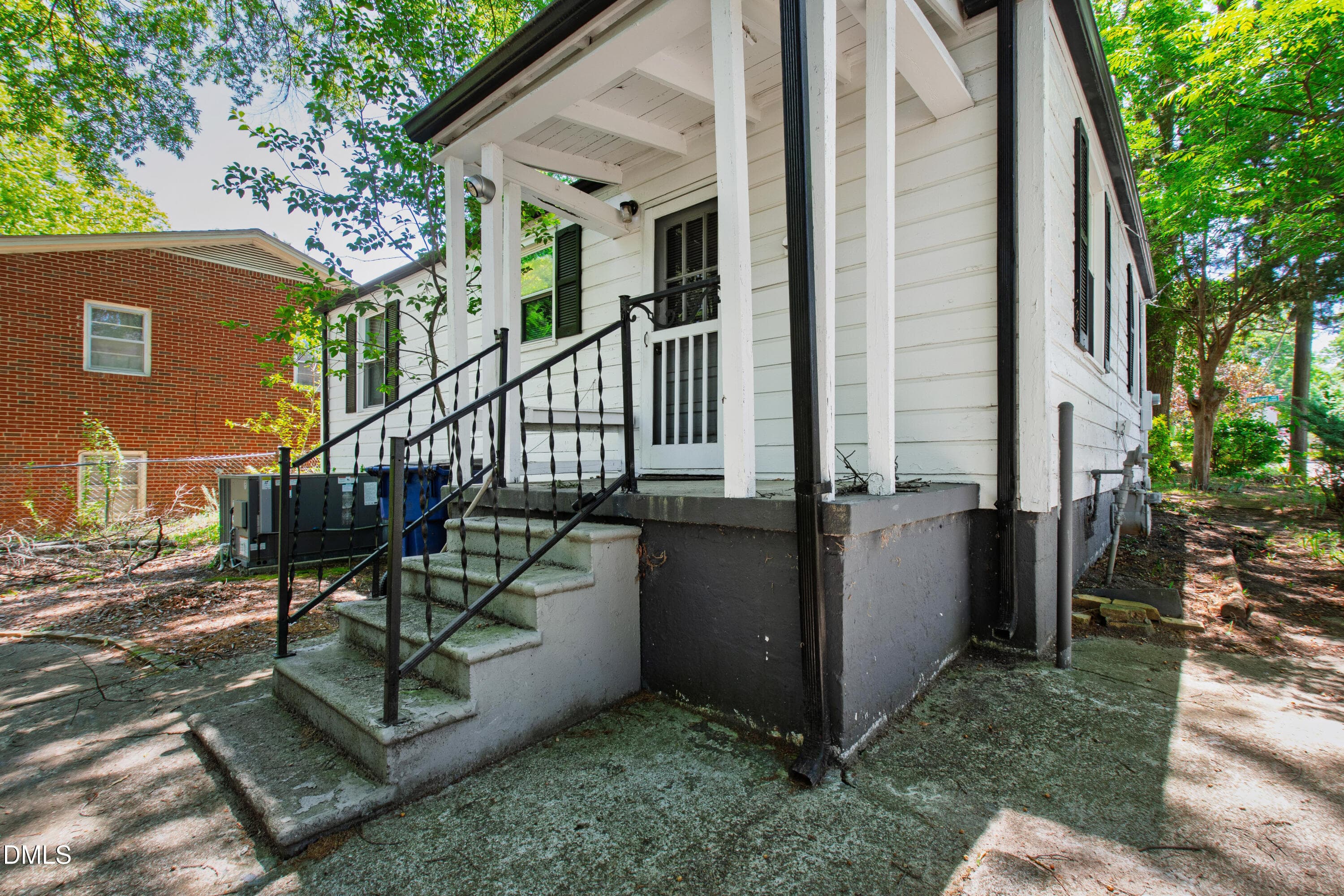 Bedford (21) - 2316 Bedford Avenue, Raleigh, NC 27607, Raleigh