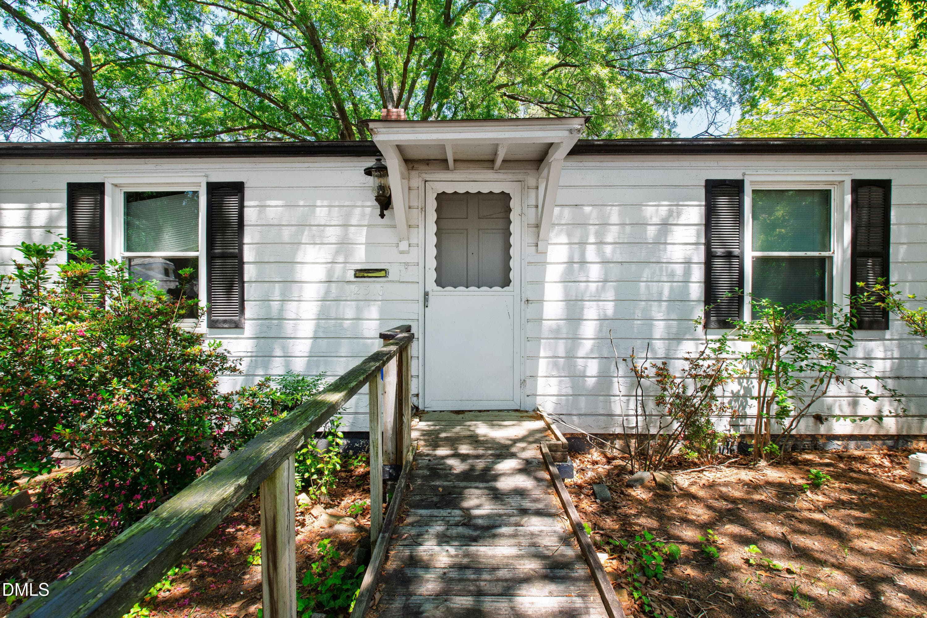 Bedford (29) - 2316 Bedford Avenue, Raleigh, NC 27607, Raleigh