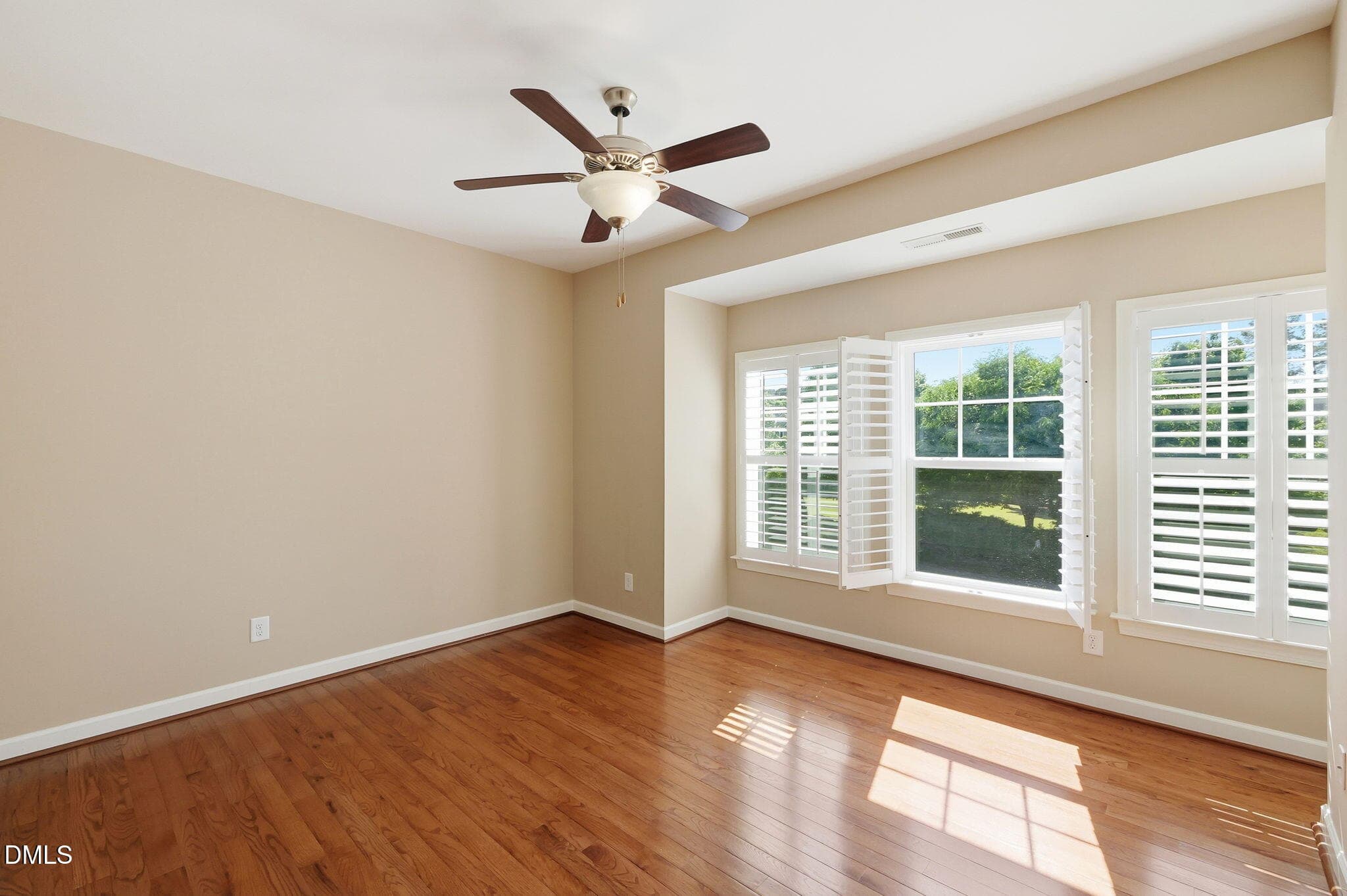 40-web-or-mls-P1123627 - 804 Long Meadows Road, Chapel Hill, NC 27516, Chapel Hill