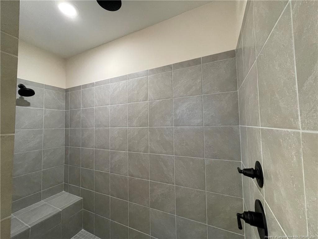 Photo 7 - 220 Gallery Drive 204, Spring Lake, NC 28390