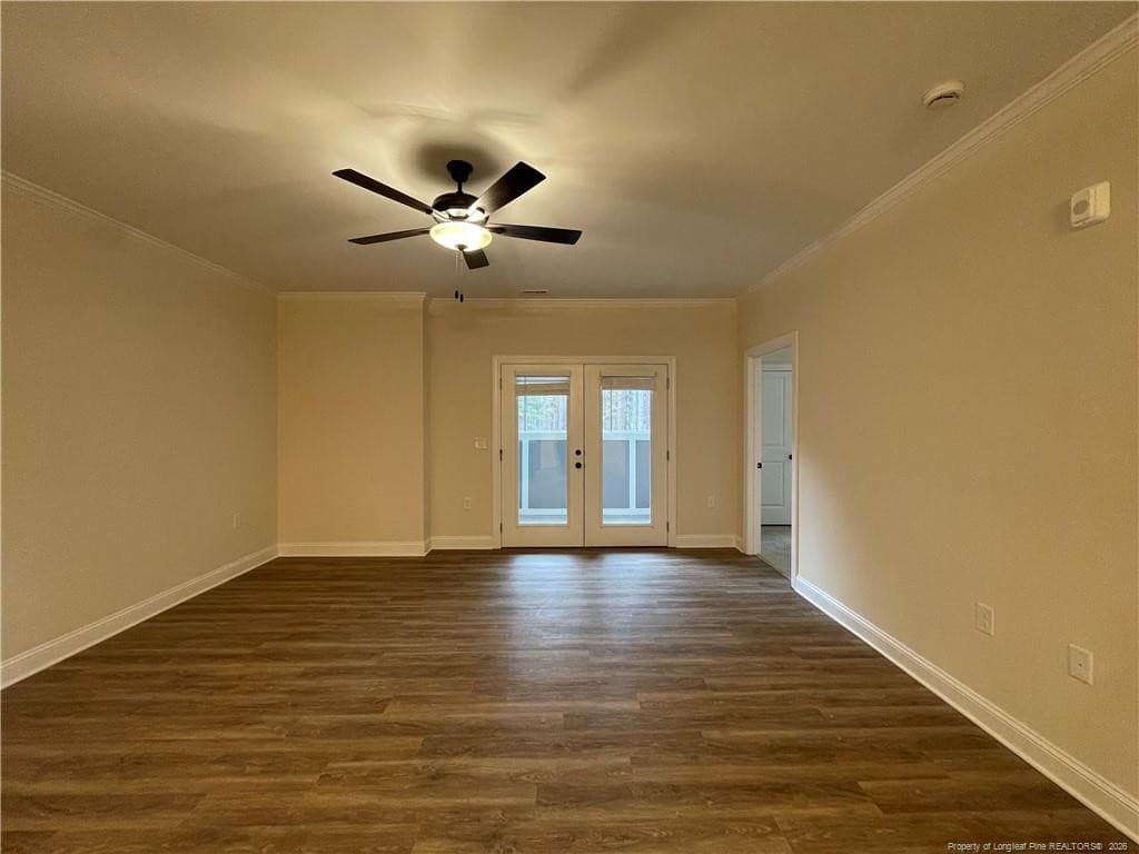 Photo 8 - 220 Gallery Drive 204, Spring Lake, NC 28390