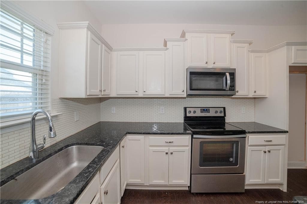 Photo 13 - 4410 NARROW PINE Court, Parkton, NC 28371, Parkton
