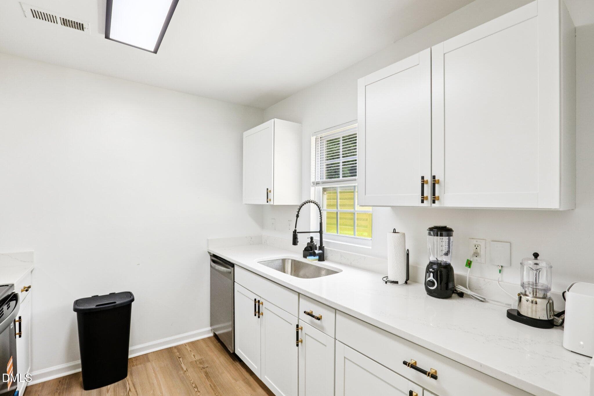 14-web-or-mls-1349 Crabtree Blvd-S1807-0 - 1349 Crabtree Boulevard, Raleigh, NC 27610, Raleigh