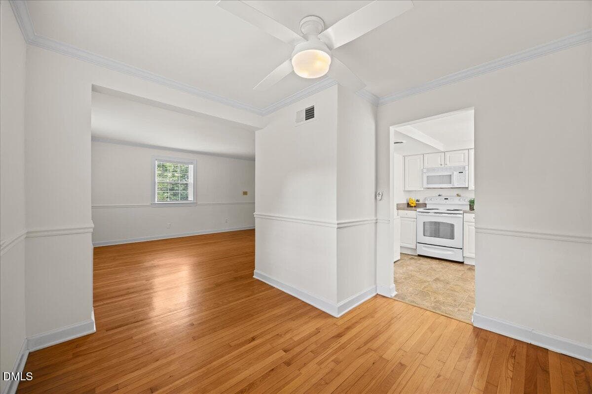 06-2A1A9250 - 1627 Sutton Drive, Raleigh, NC 27605, Raleigh