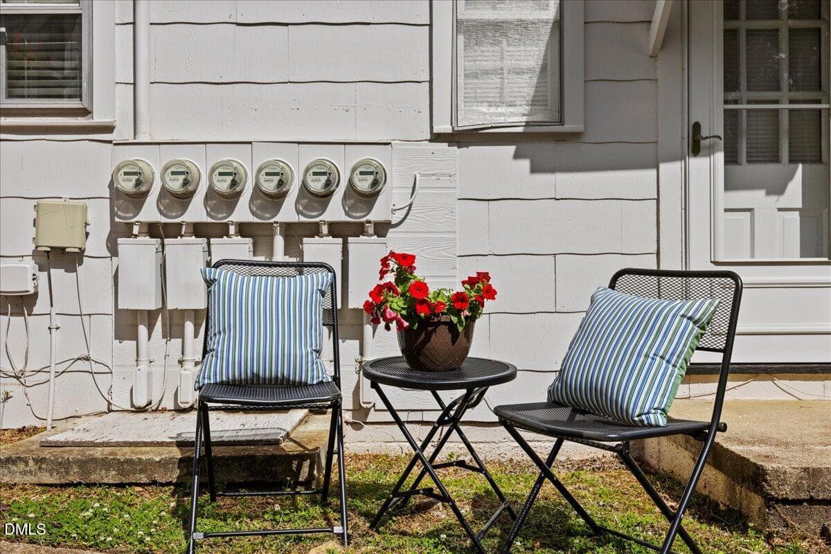 22-2A1A9294 - 1627 Sutton Drive, Raleigh, NC 27605, Raleigh