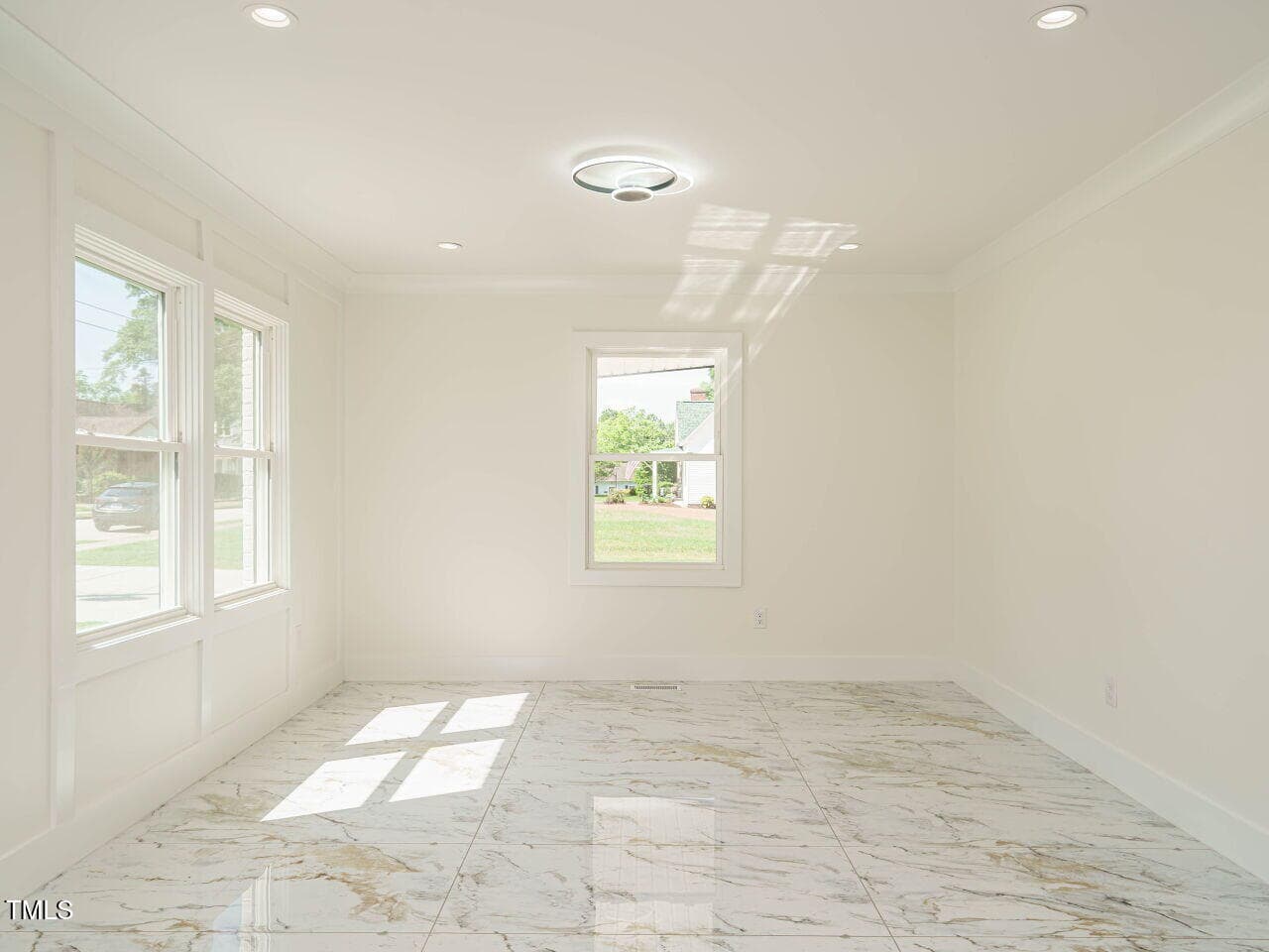 Living room - 316 Barbour Street, Clayton, NC 27520