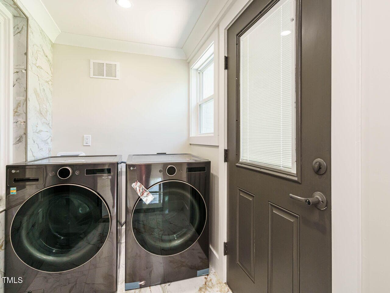 Down Laundry Room - 316 Barbour Street, Clayton, NC 27520