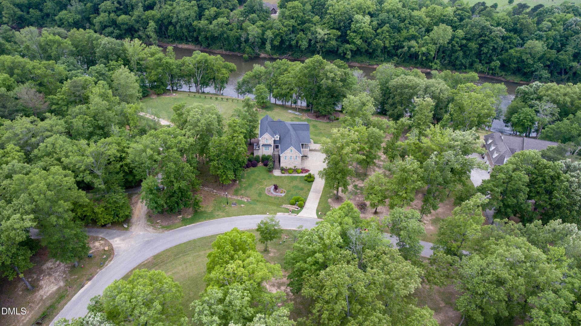 air strip10 - 0 River Bluff Drive S, Dunn, NC 28334