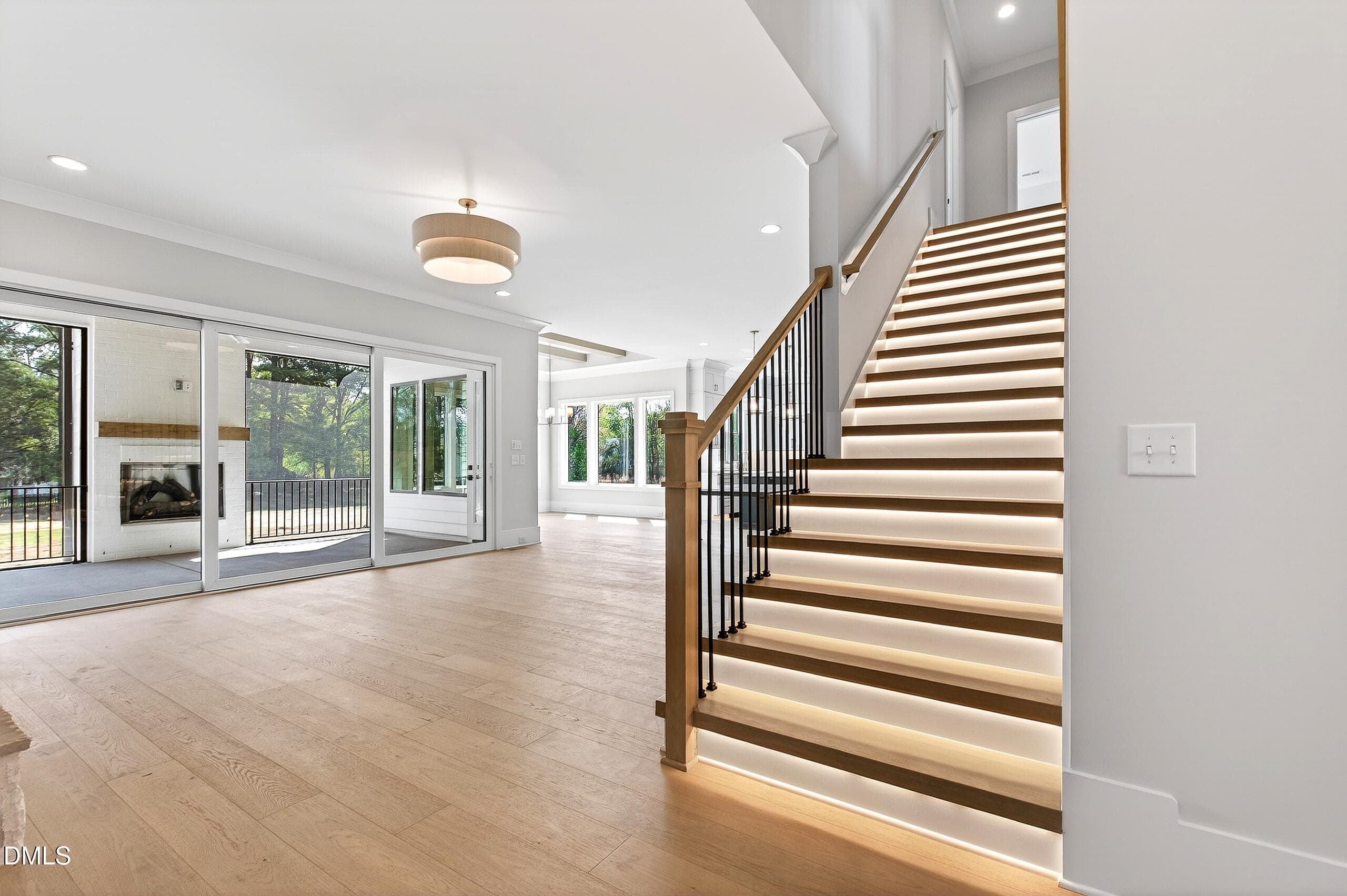 Carriage (78) - 688 Lynch Road, Selma, NC 27576