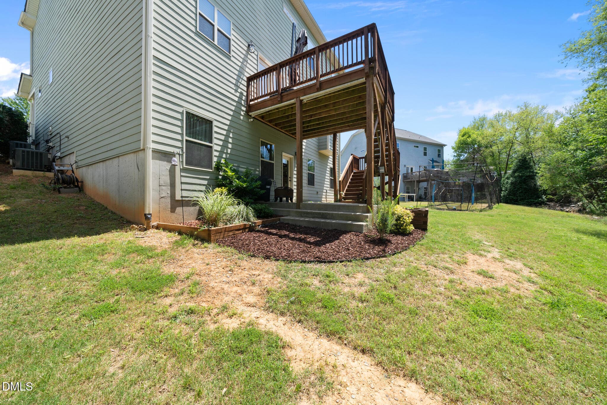 DSC02422 - 128 Pointe Park Circle, Holly Springs, NC 27540