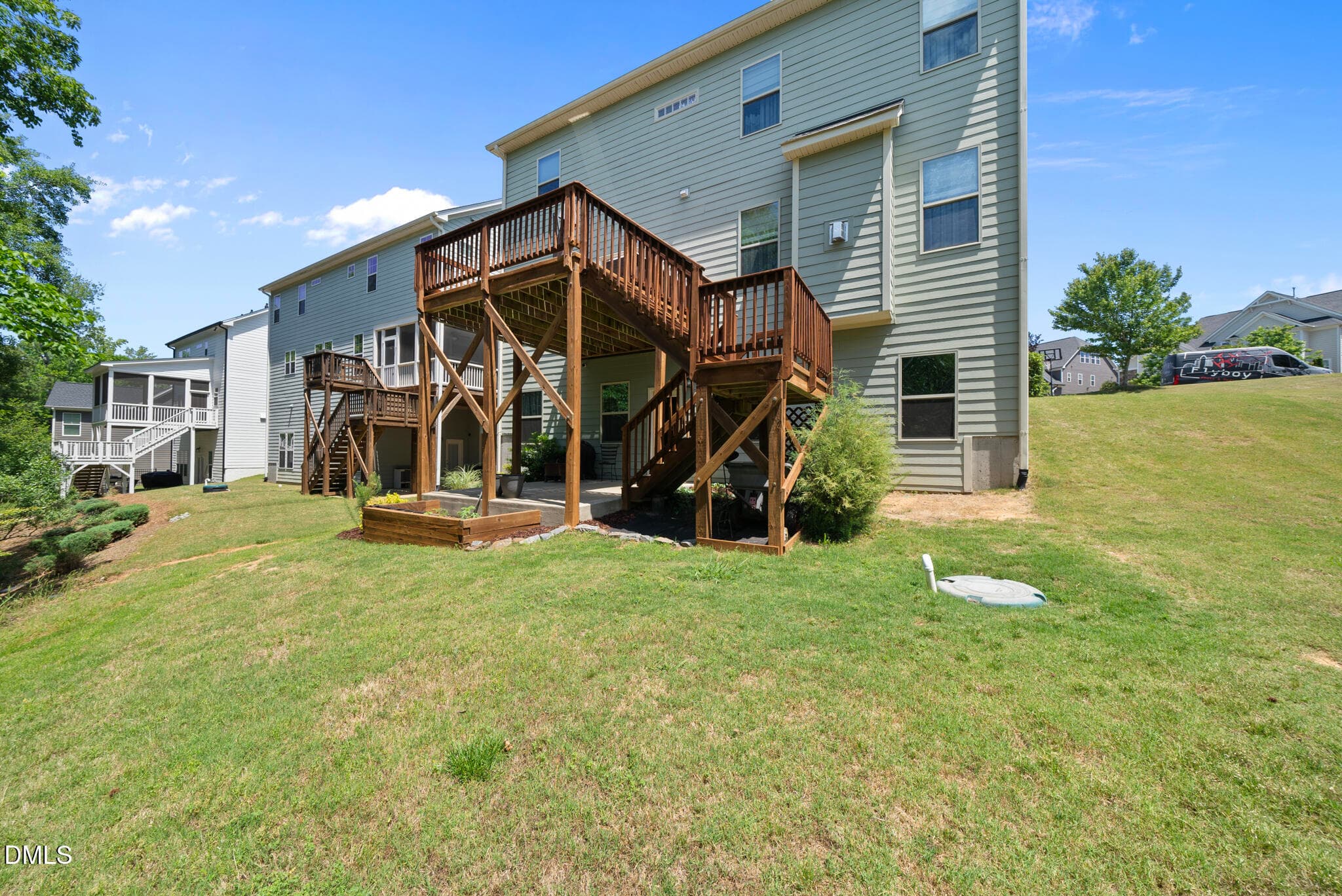 DSC02419 - 128 Pointe Park Circle, Holly Springs, NC 27540
