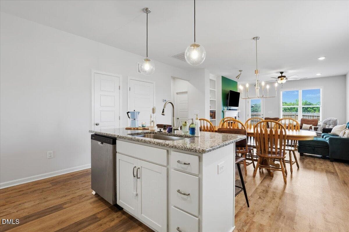 kitchen 3 - 619 Sturgeon Street, Smithfield, NC 27577