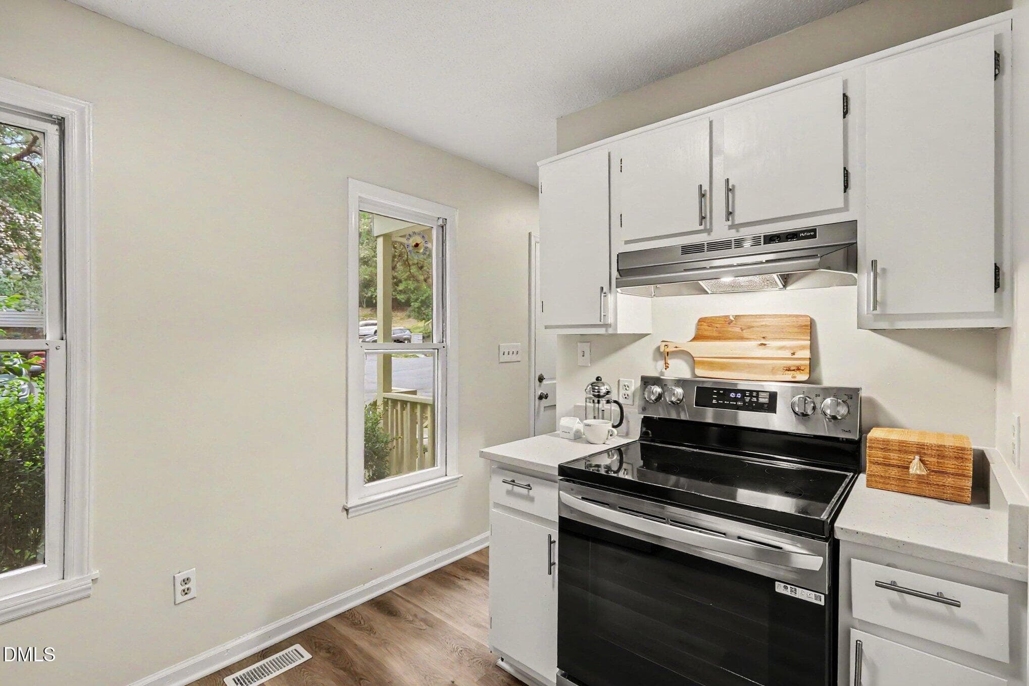 011_file_7093 - 6509 English Oaks Drive, Raleigh, NC 27615, Raleigh